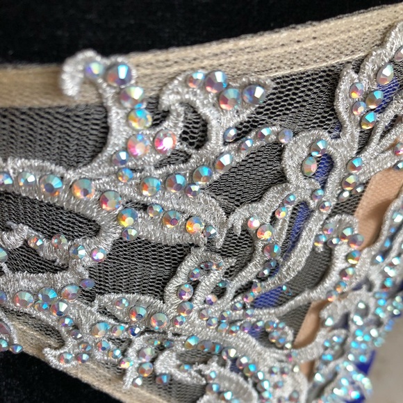 BNWT La Femme strapless beaded gown - Picture 6 of 11